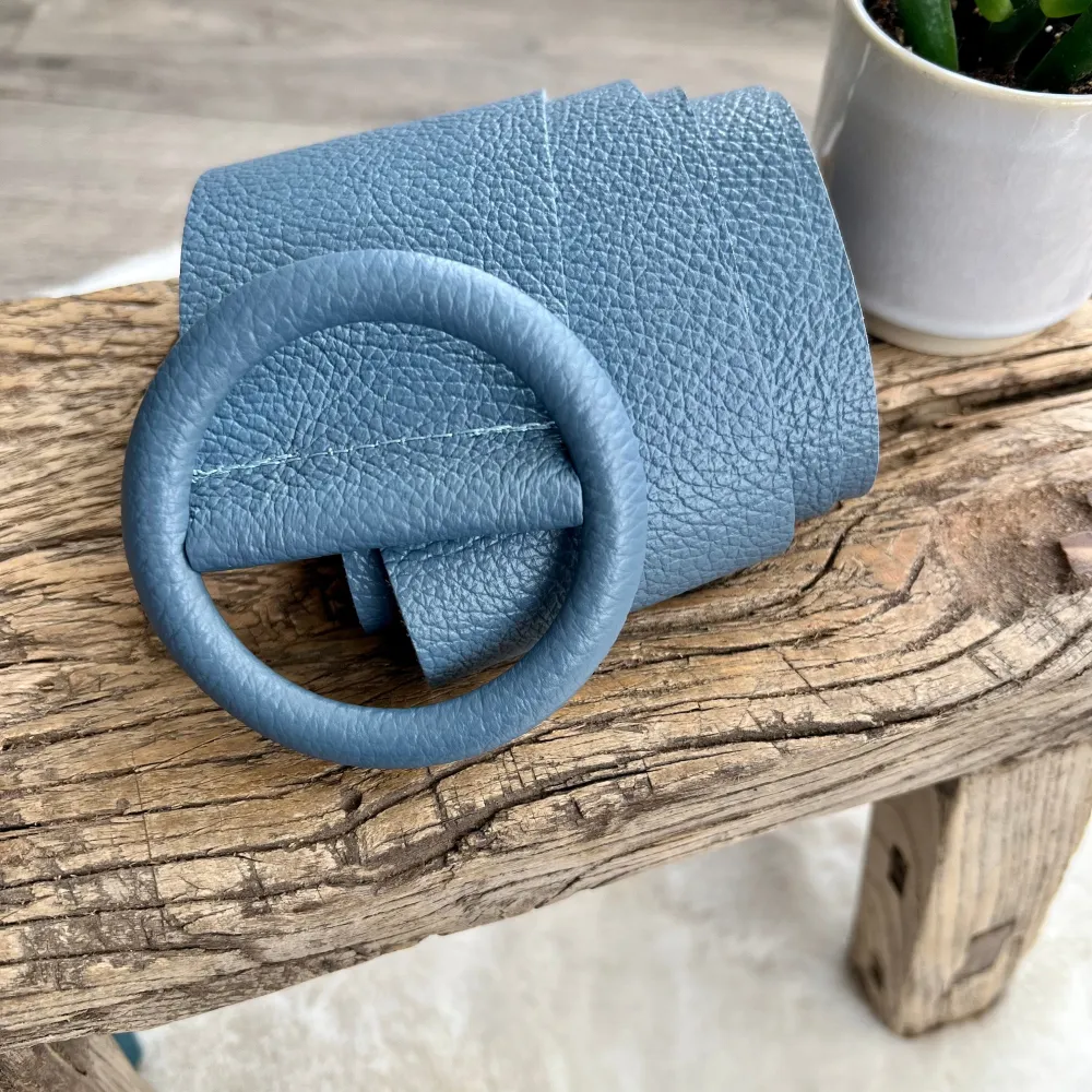 Leather Circle Buckle Belt