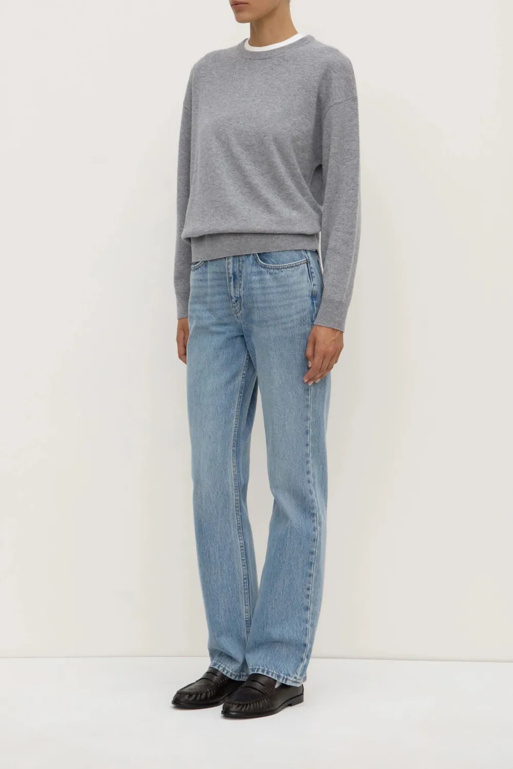 Ribbed Mouth Loose Sweater
