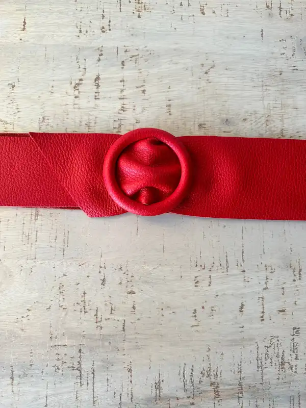 Leather Circle Buckle Belt