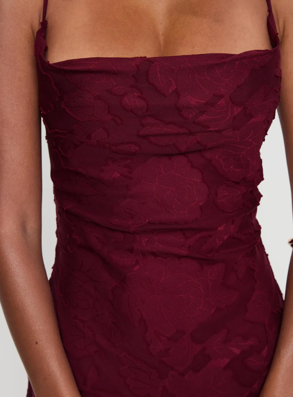 Ruched Detail Lace Detail Maxi Dress