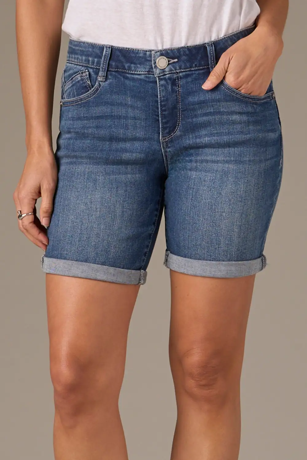 Mid Rise Whiskered 7-inch Inseam Shorts