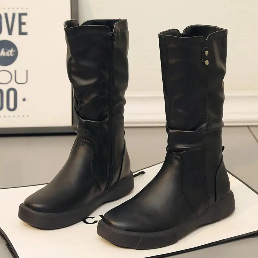Modern Round Toe Platform Boots