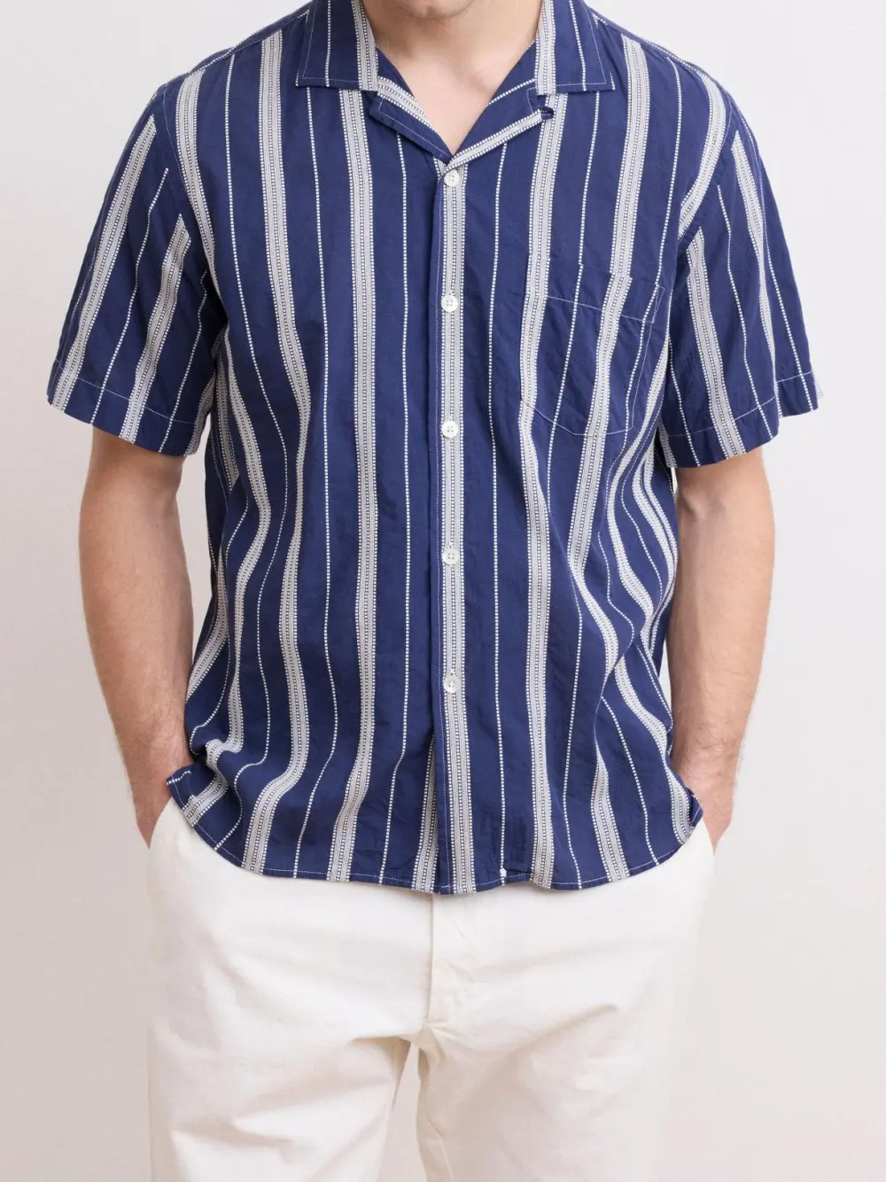 Soft And Comfortable Simple Blue And White Striped Shirt