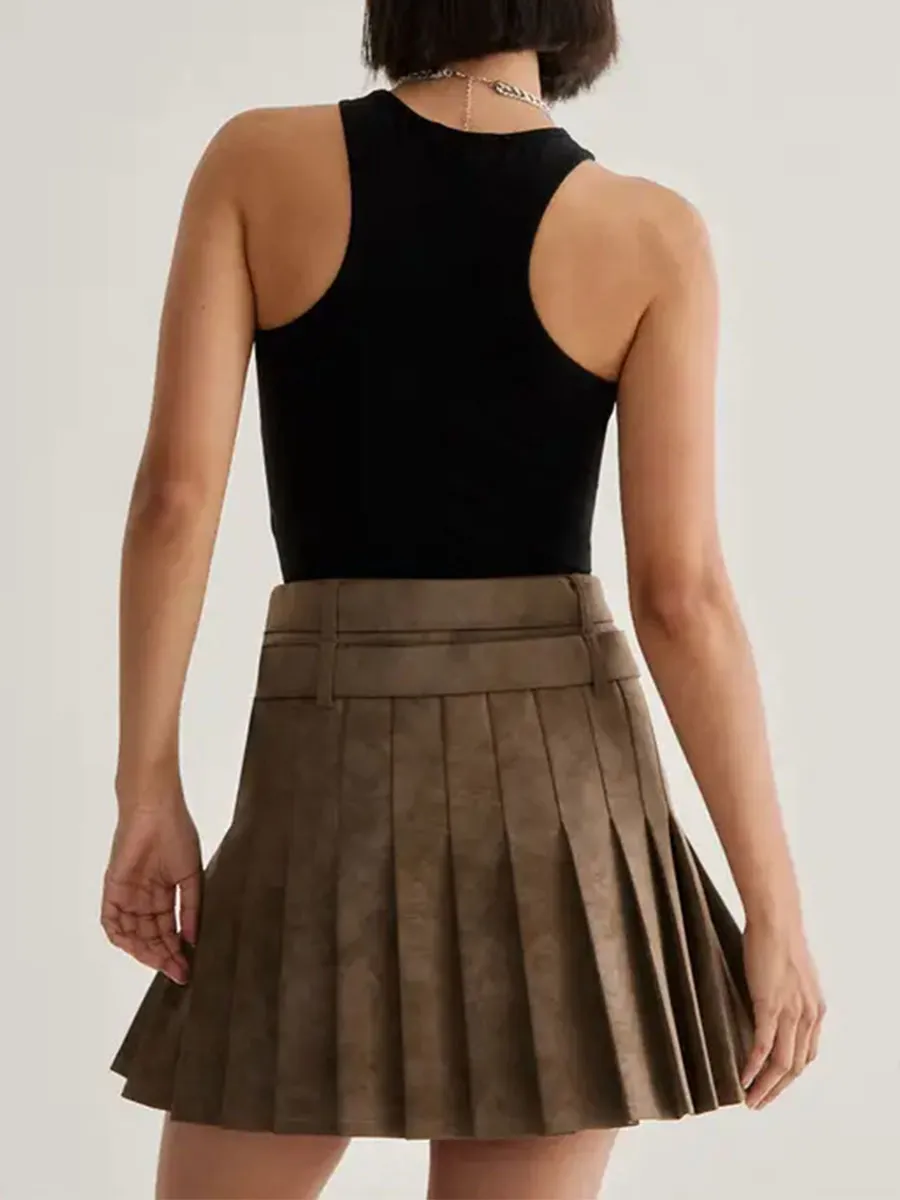 Lady's Fashionable Brown Belt-Embellished Pleated Skirt