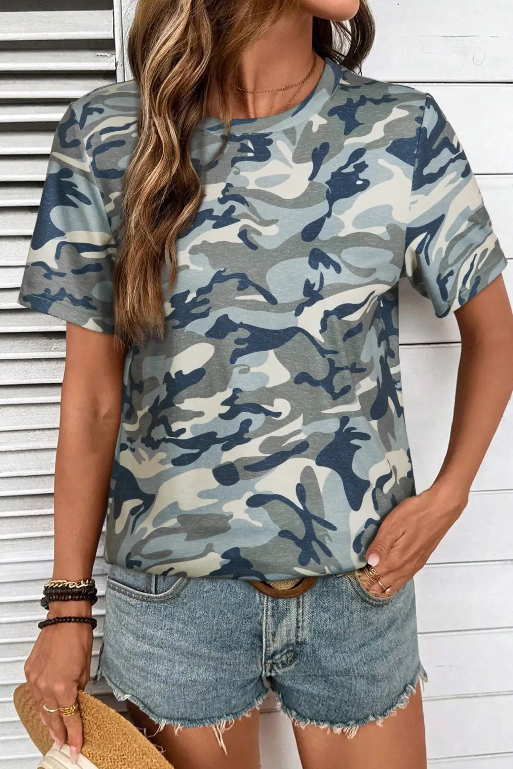 Airy Embroidered Short Sleeve Tee