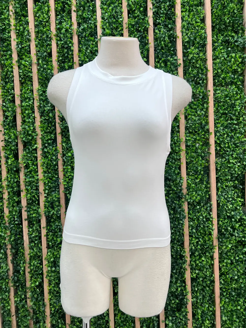 Flat Seamless Crew Neck Top