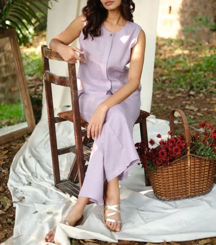 Lavender Linen Sleeveless Shirt