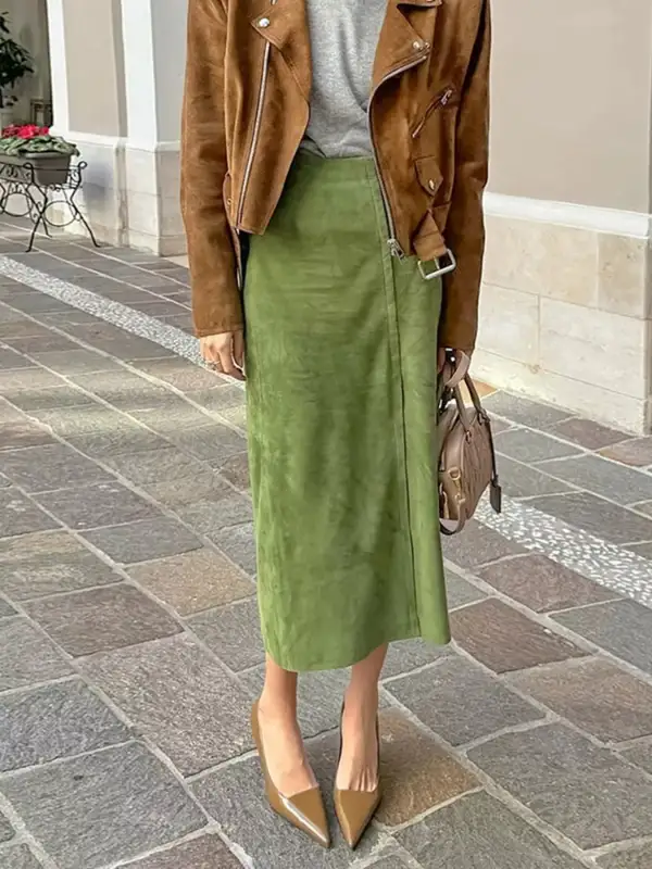 Chic Charm Midi Skirt