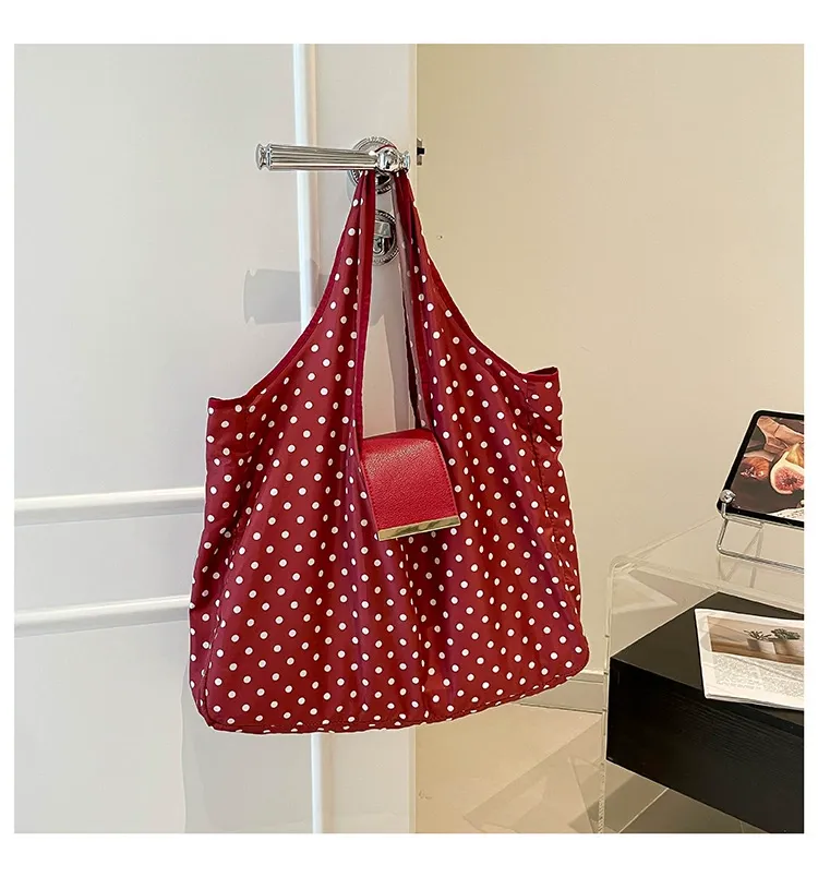 💥2026 HOT SALE💥Foldable Keychain Bag – Reusable Expandable Shopping Bag with Key Ring