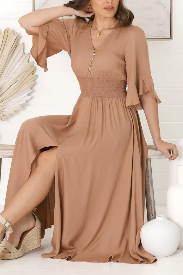 Khaki V-neck waist slimming lace-up dress