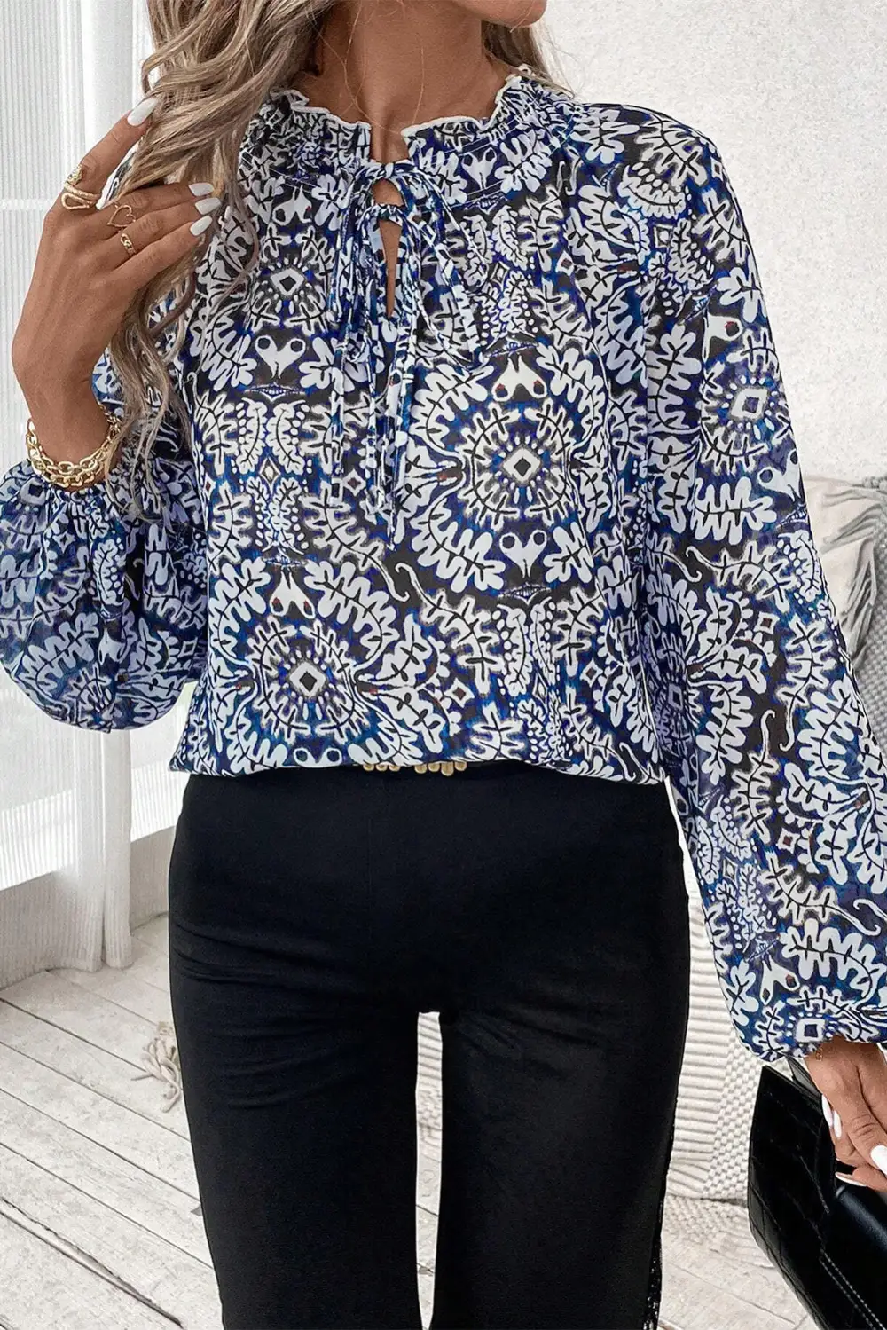 Lace Trim Frilled Puff Sleeve Blouse