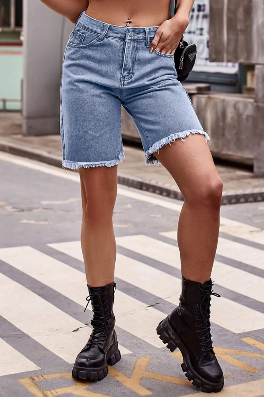 Pull On Clean Pocket Detail Shorts