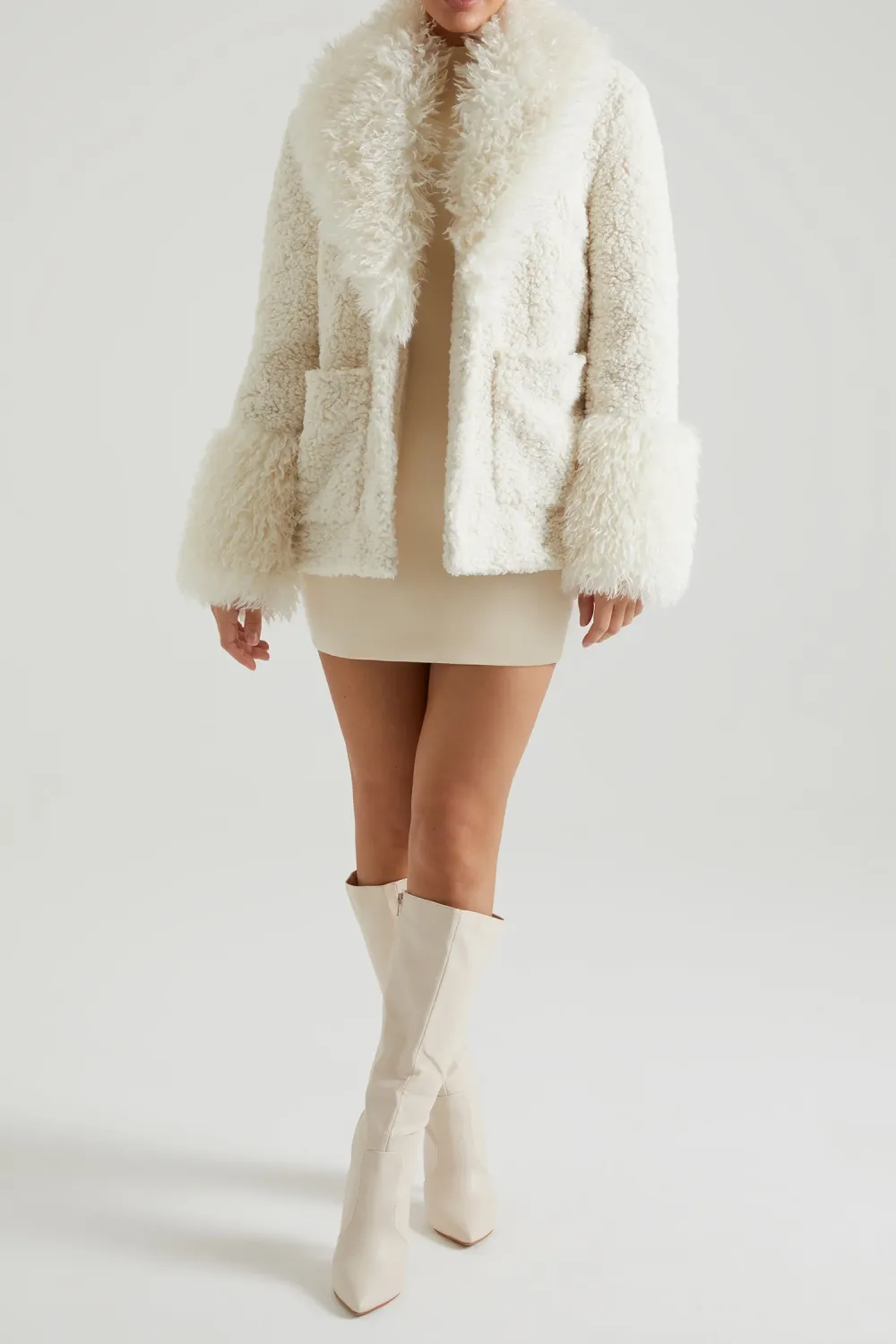 Ladies Loose Thickened Lamb Wool Coat