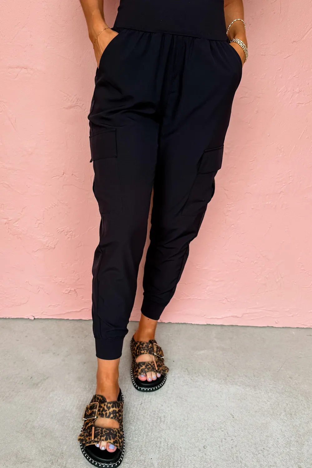 Elastic High Rise Pocketed Cargo Jogger Pants