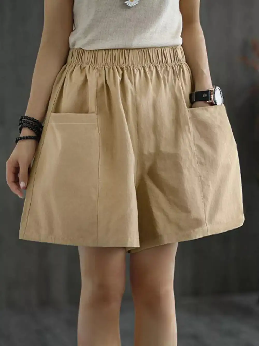 Elastic Waist Casual Shorts