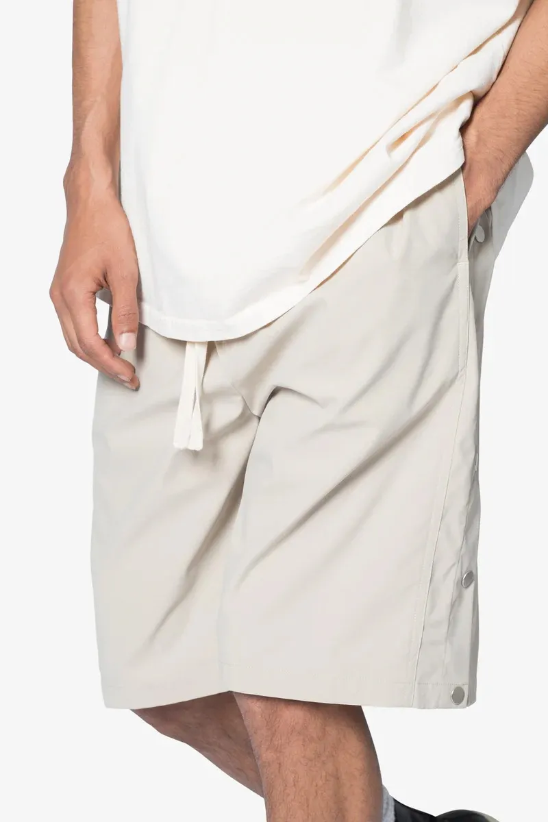 LIGHT GREY ELASTIC WAIST SHORTS