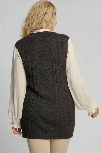Full Size Cable V-Neck