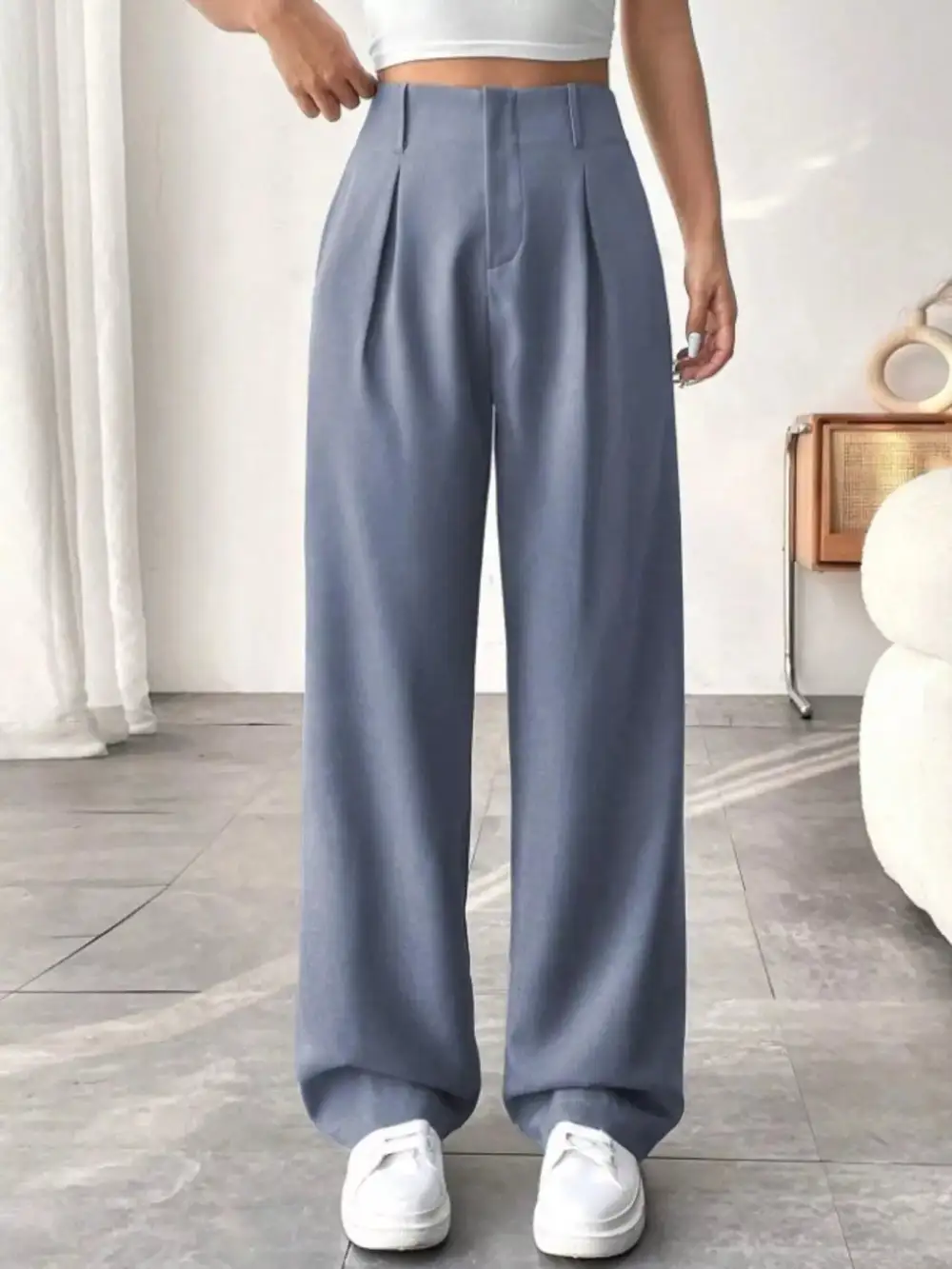 Everyday Wide Leg Pleated Pants