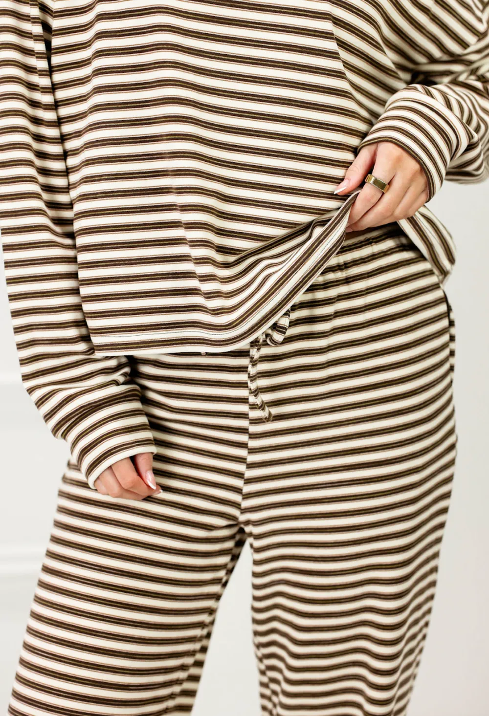 Minimal Striped Set