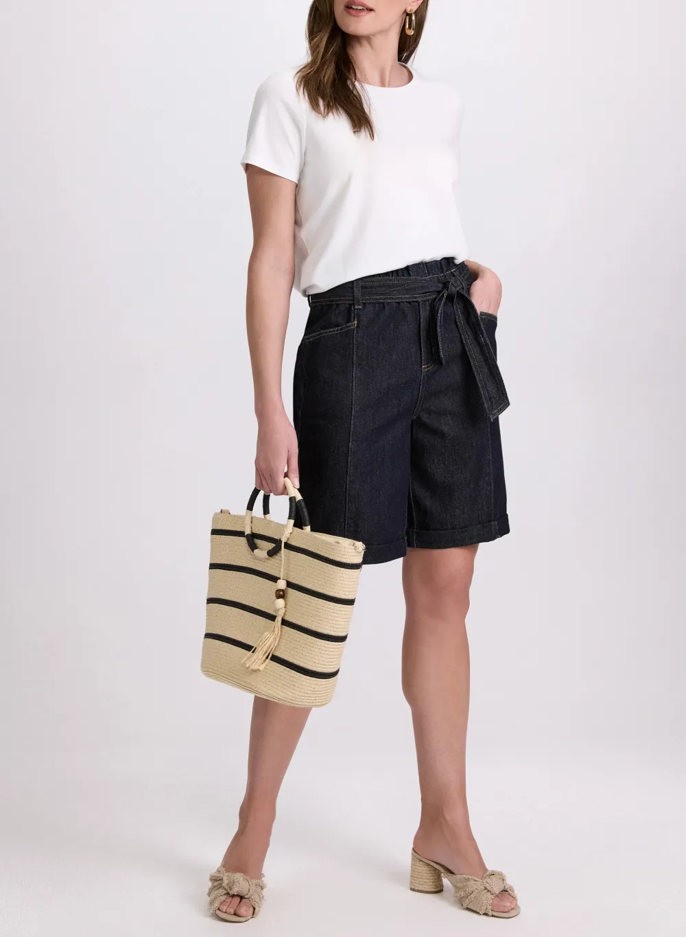 Wide-Leg Denim Shorts With Large Pockets