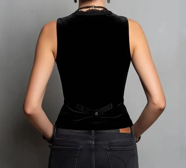 Lace V Neck V-Neck Vest Top