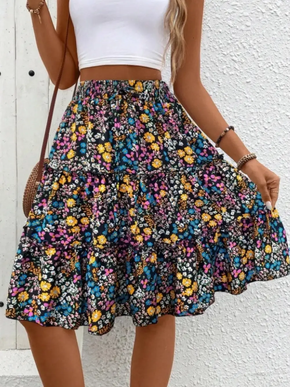 Textured Ruffle Trim Printed Silhouette Skirt