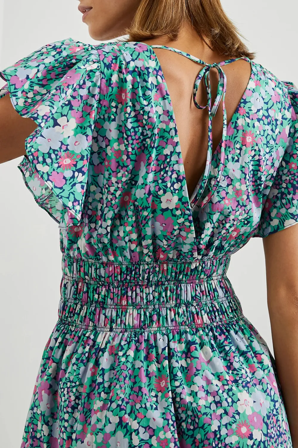 Floral Leaf-Shaped Sleeve Fitted Waist Dress