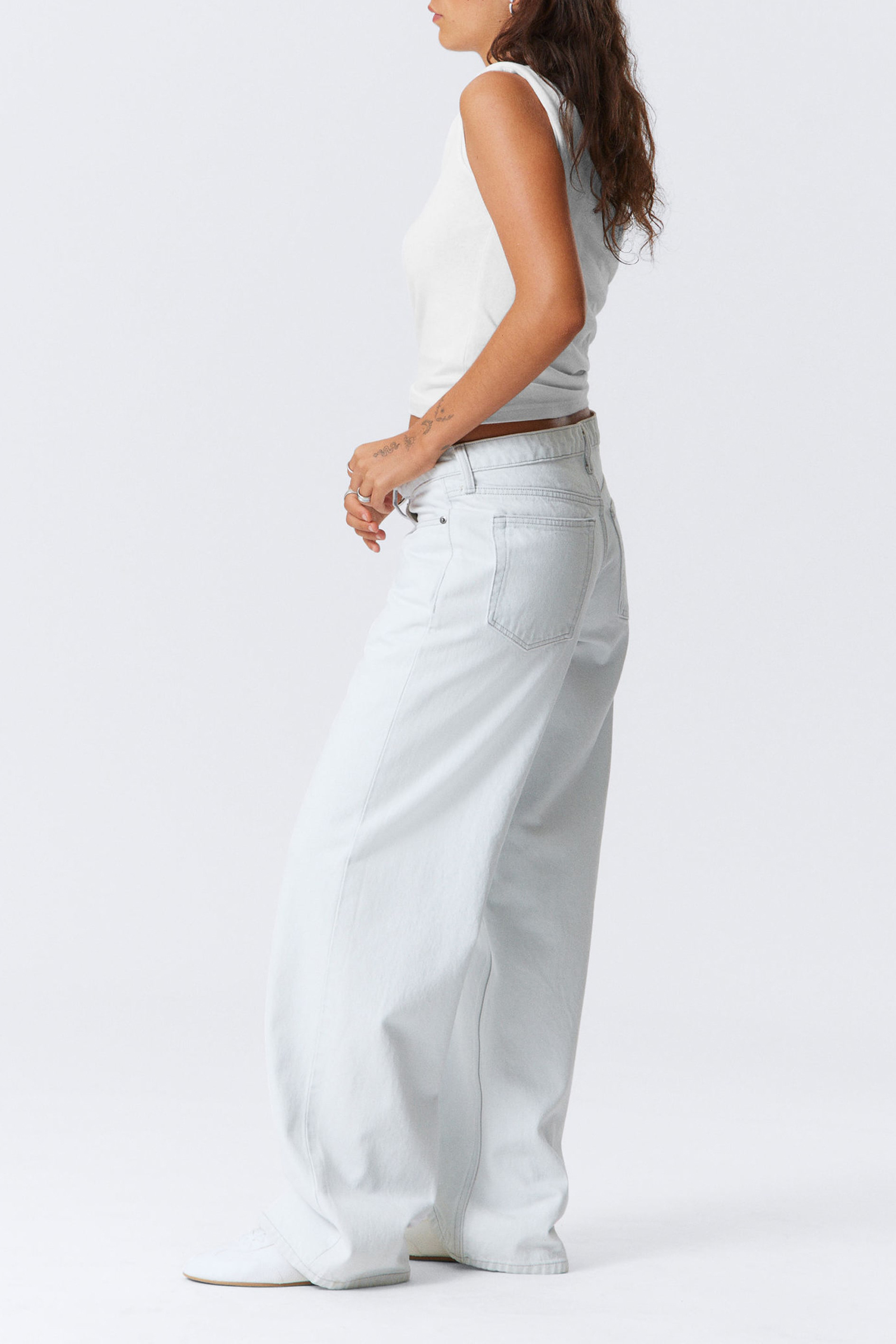 Button Up Wide Leg Jeans