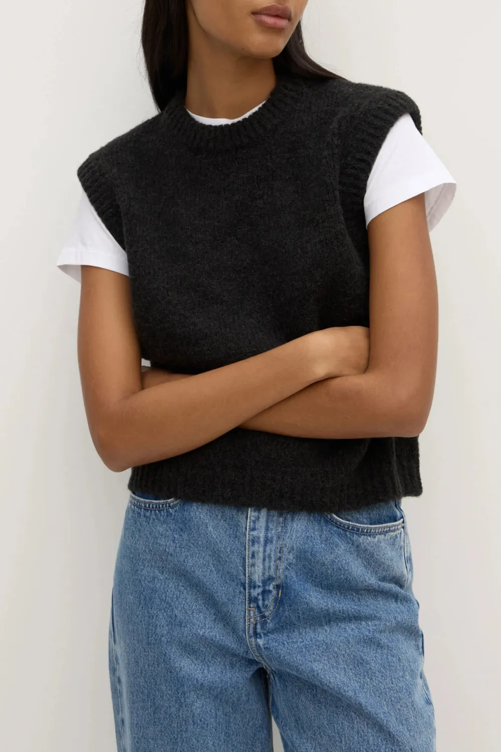 Camel Wool Ribbed Border Vest