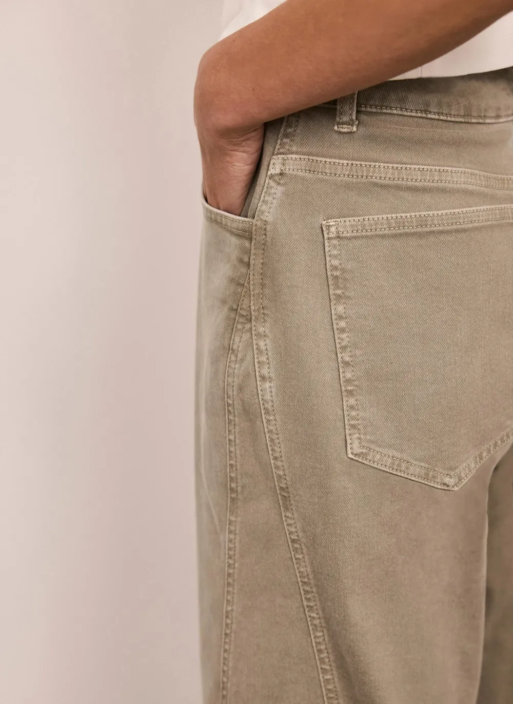 Casual Style Wide-Leg Jeans