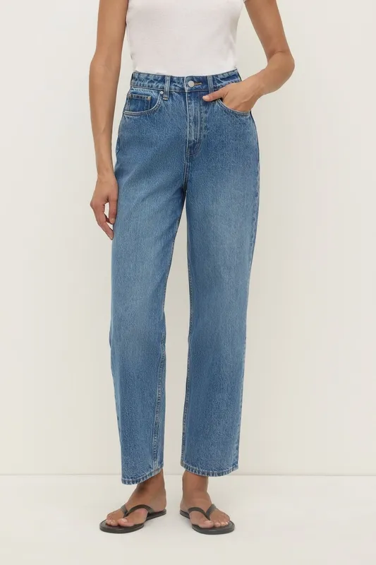 Classic Blue Vintage Straight-Leg Jeans