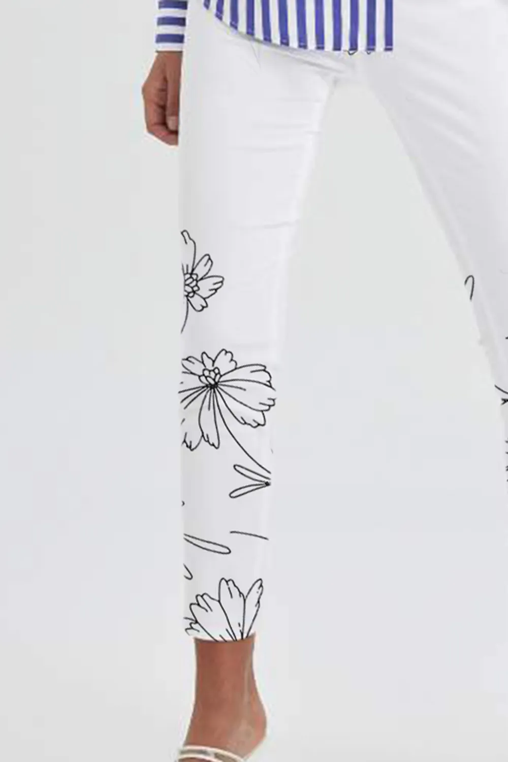 Casual Style Skinny Pants