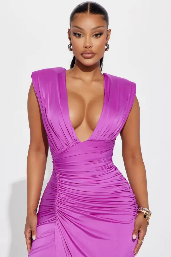 Fallon Ruched Midi Dress - Magenta