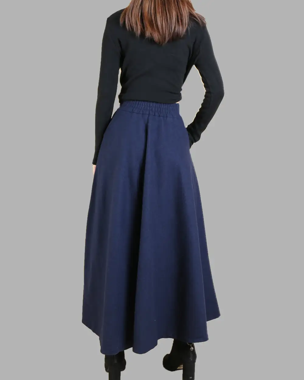 Relaxed Pocketed Wool Flared Maxi Skirt