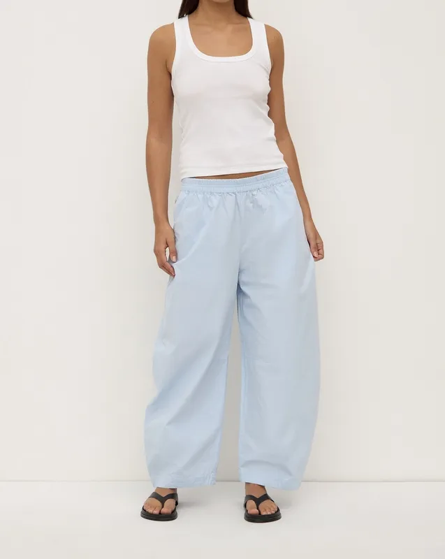 Voluminous Cotton Barrel-Leg Pant