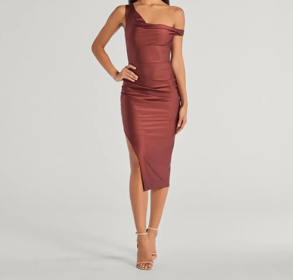 Off-Shoulder Bodycon Ruched High-Slit Midi Dress