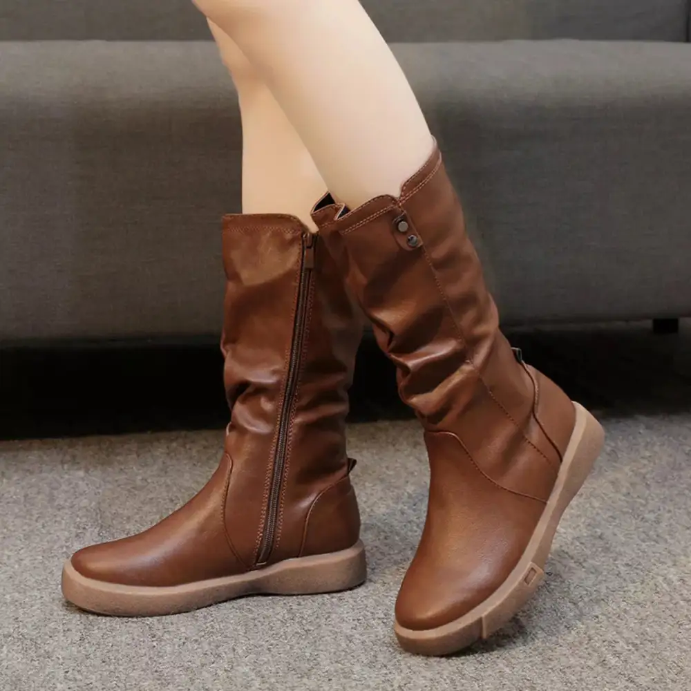 Modern Round Toe Platform Boots