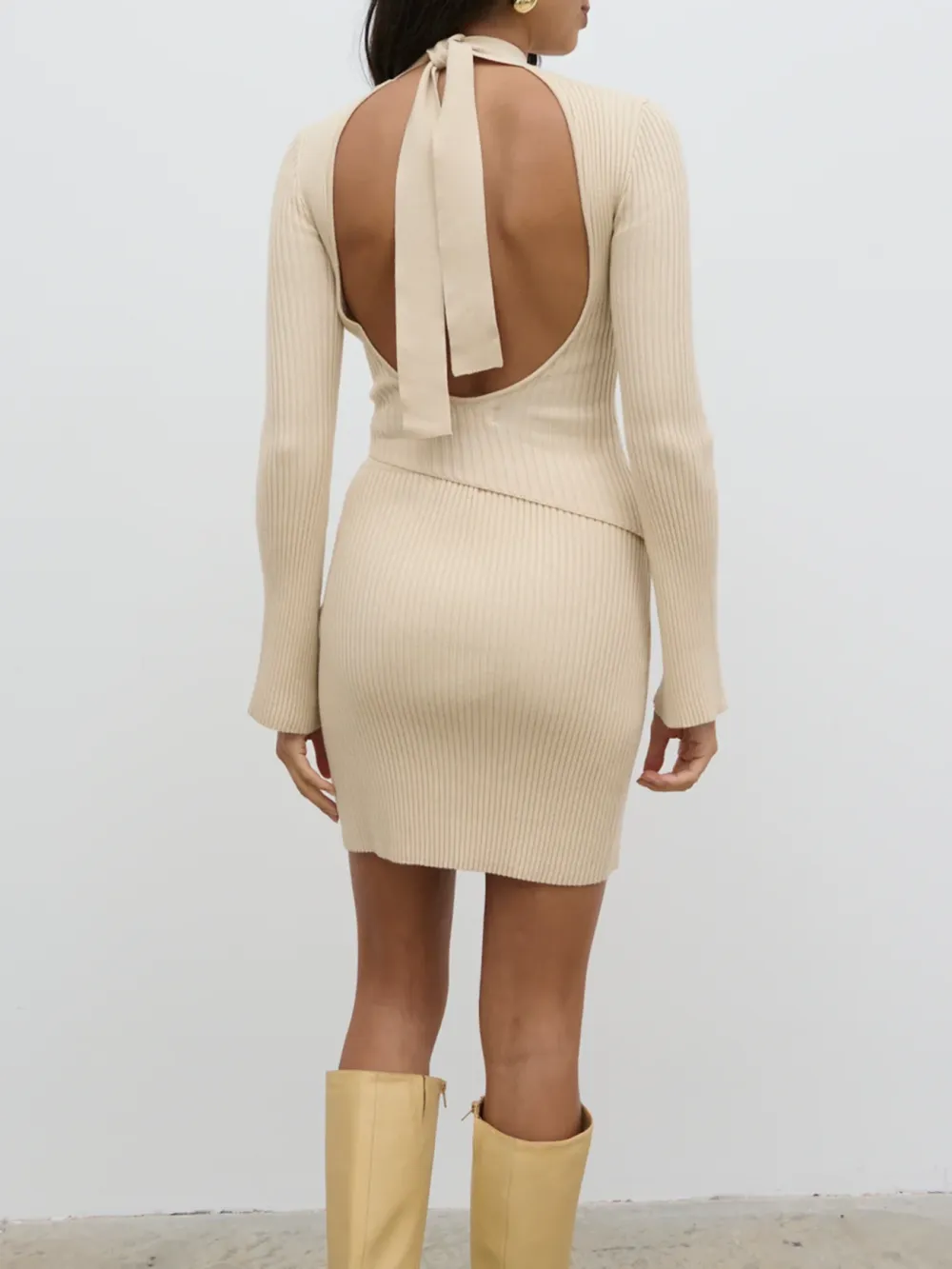 Backless High Neck Knit Top