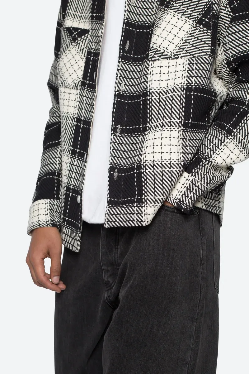 BLACK AND WHITE PLAID FLANNEL SHIRT
