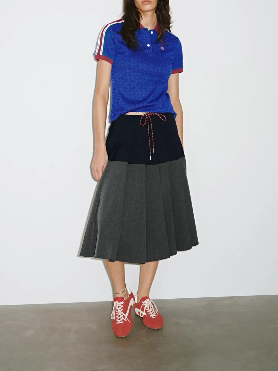 Ladies Two-Color Casual Style Mid-Length Pleated Skirt