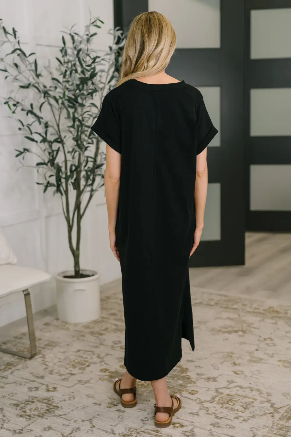 Short Sleeve Midi Dress
