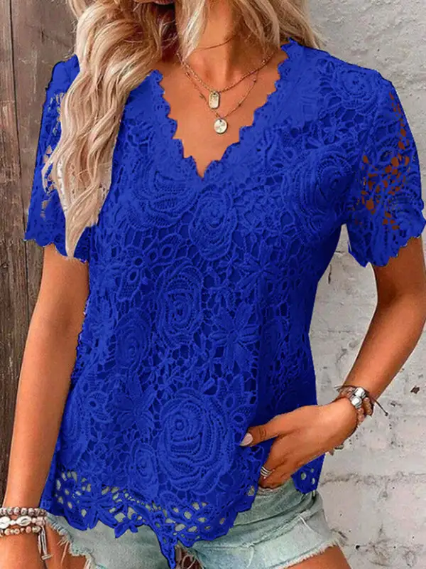 Relaxed Curve Fit Embroidered Cutout Panel Detail V-Neck T-Shirt