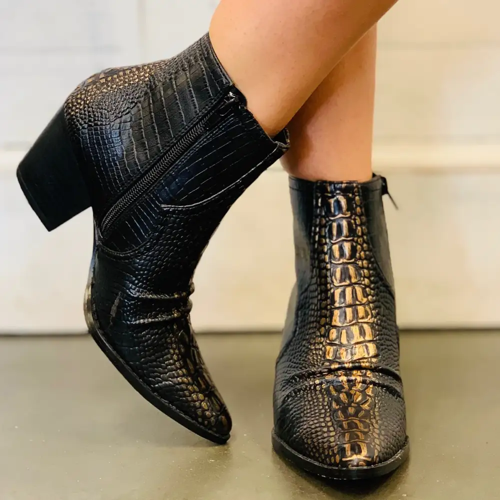Everyday Leather Boots