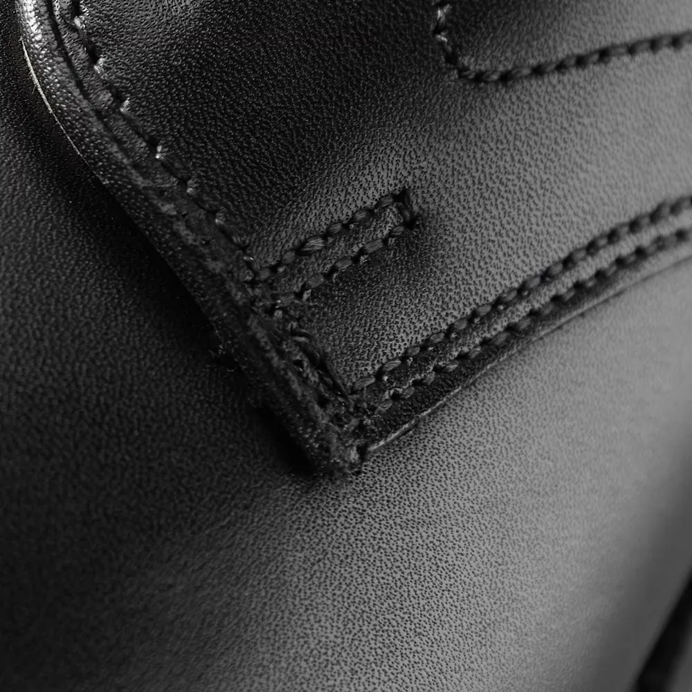 Commuting Style Leather Plain-toe Shoe