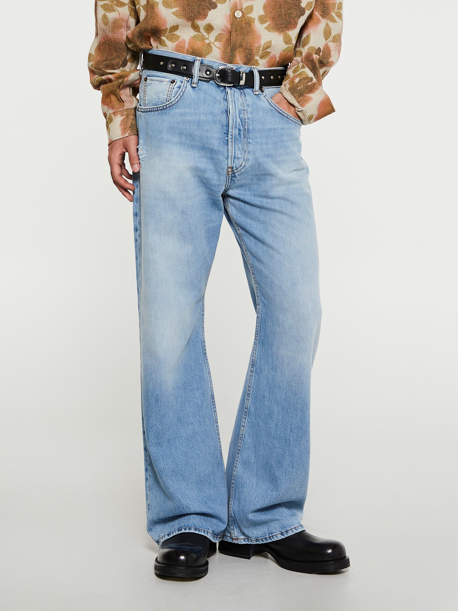 2021 Jeans in Light Blue Vintage