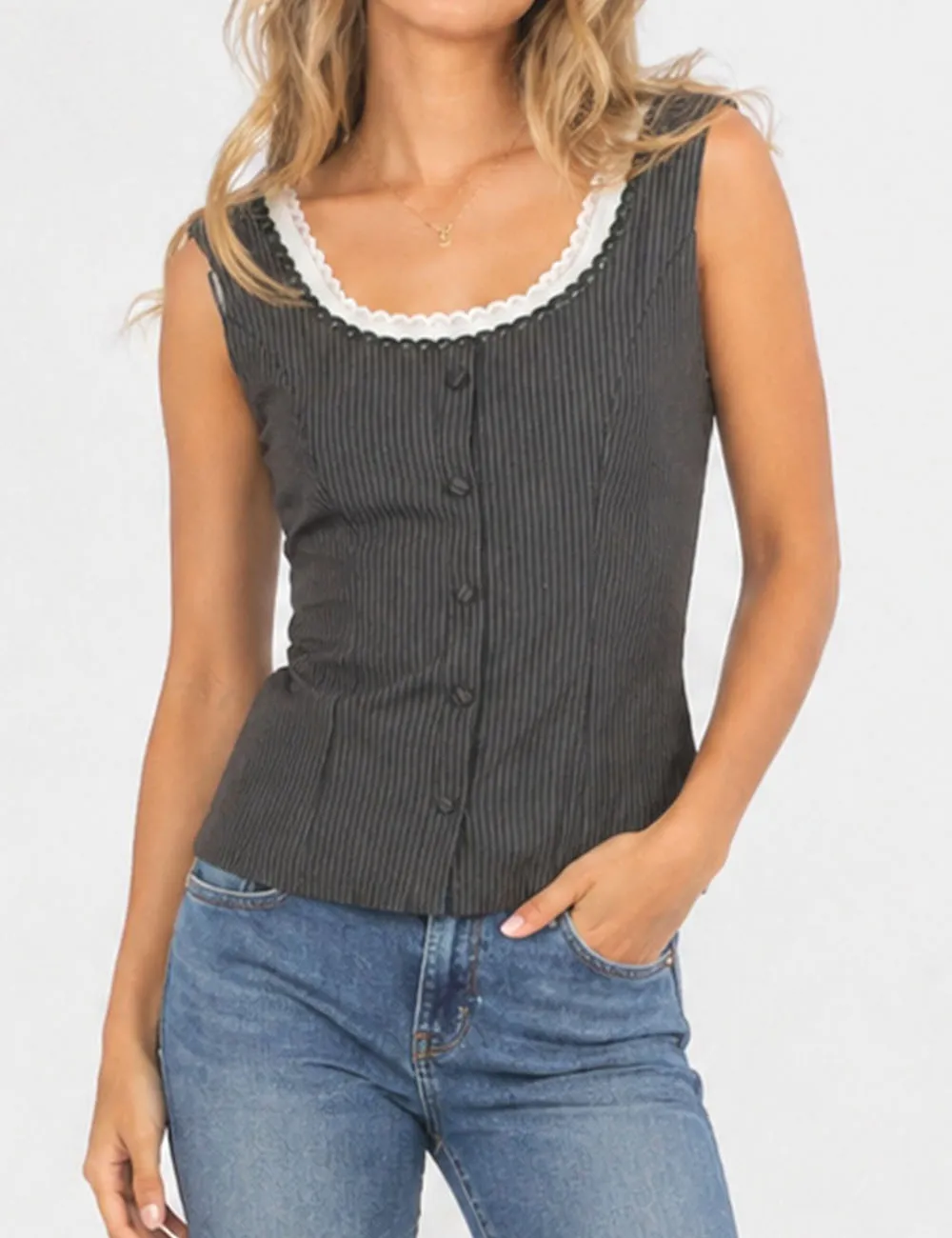 Chic Lace Trim Button Front Sleeveless Tank Top