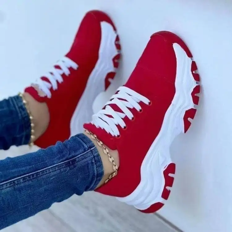 Everyday Lace Platform Sneakers