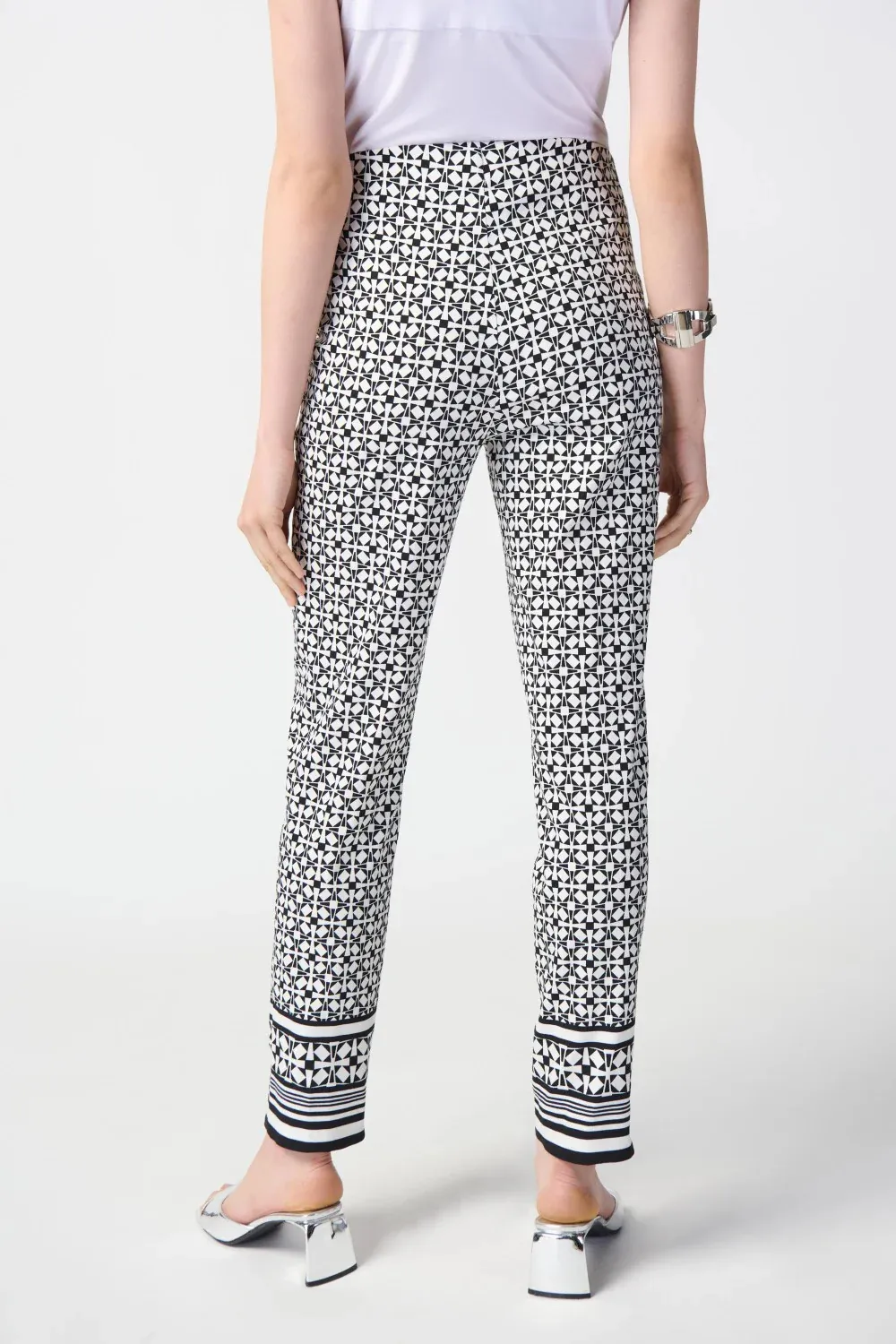 Black and White Geometric Print Leggings