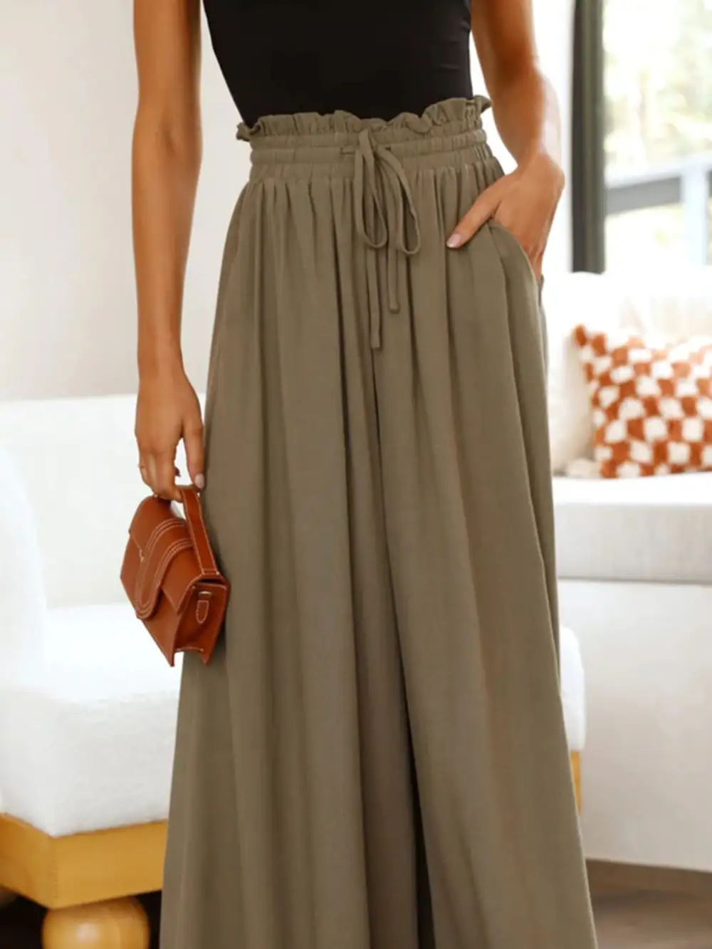 Textured Wide Leg Pants With Pocket