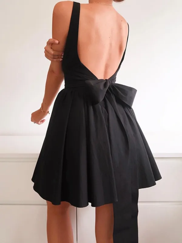 Sexy Backless Strappy Bow Dress